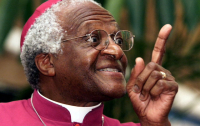 Desmond Tutu : Religion et politique