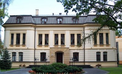 Constitutional Tribunal (Warsaw, Poland) - Jurij
